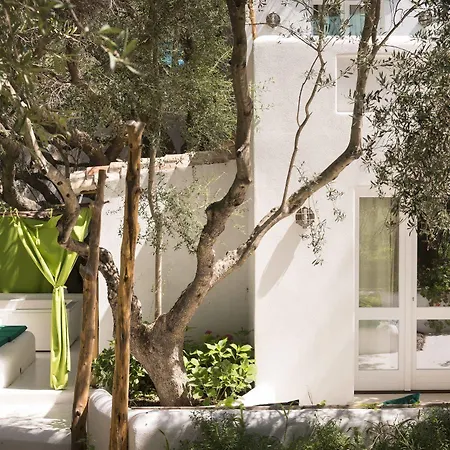 Hotel Su Gologone
